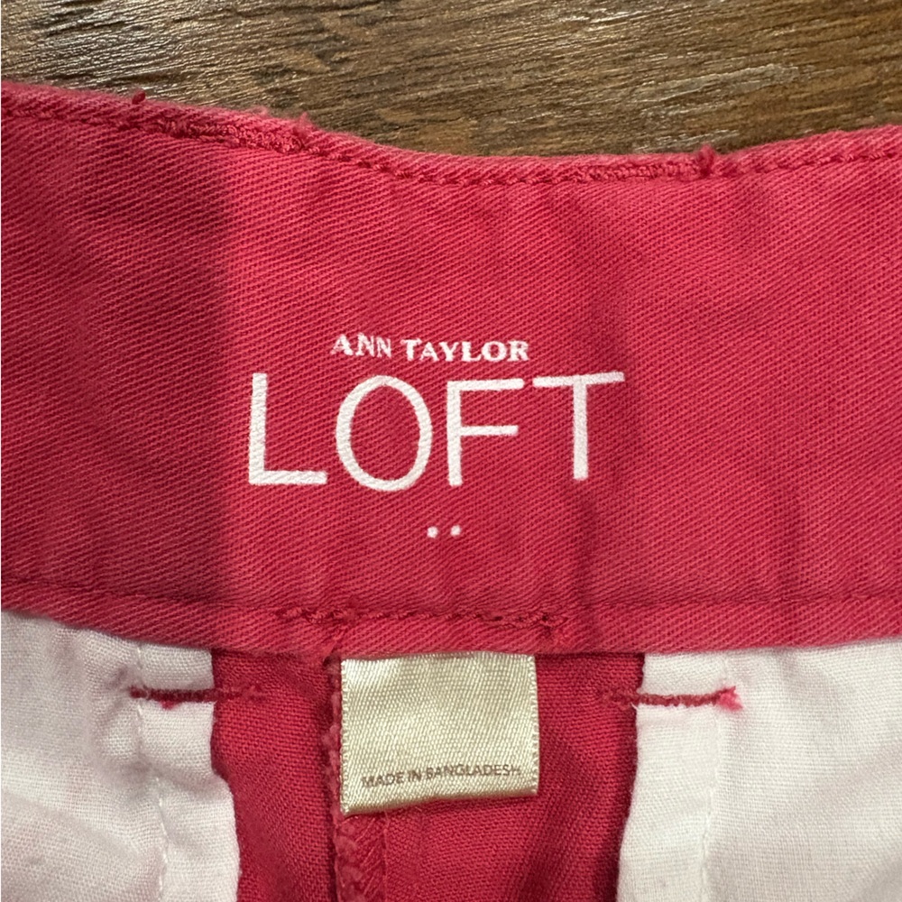 Ann Taylor LOFT Pink Shorts Vibrant Cotton Blend size 4 - Picture 3 of 7